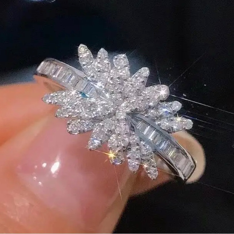 925 Sterling Silver Stamped White Simulant Diamond Engagement Ring 99$